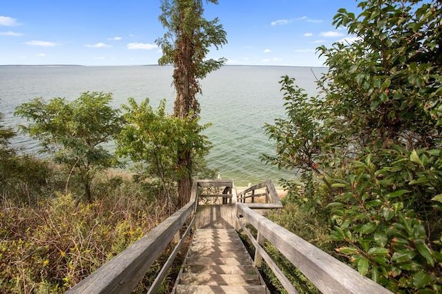 view of water feature