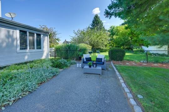 exterior space featuring a fenced backyard