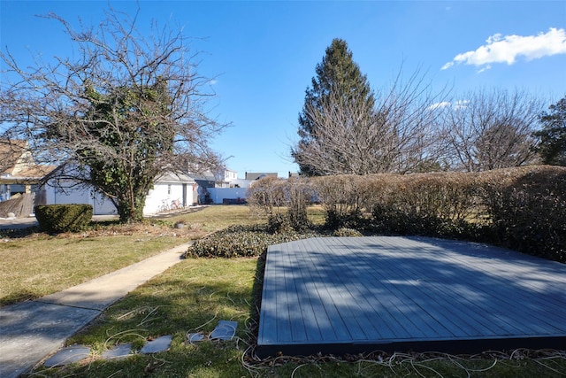 view of yard featuring a garage