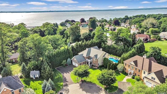 bird's eye view featuring a water view