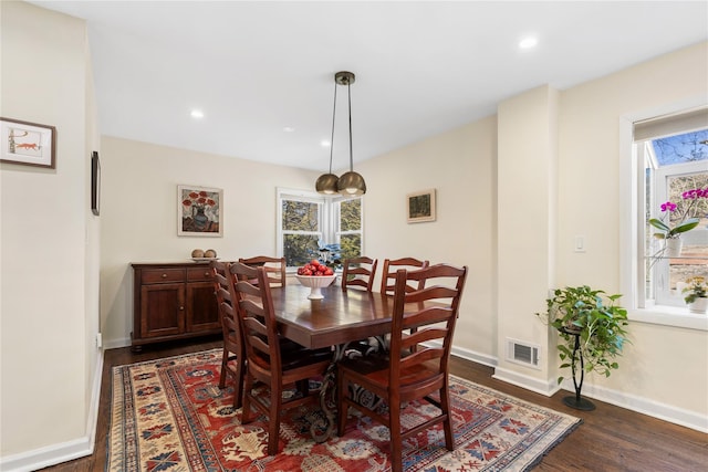 dining space featuring visible vents, recessed lighting, baseboards, and dark wood-style flooring