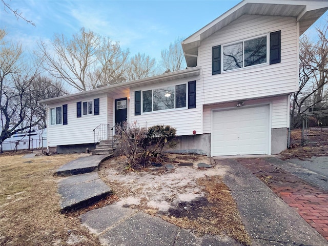 view of front of house featuring a garage