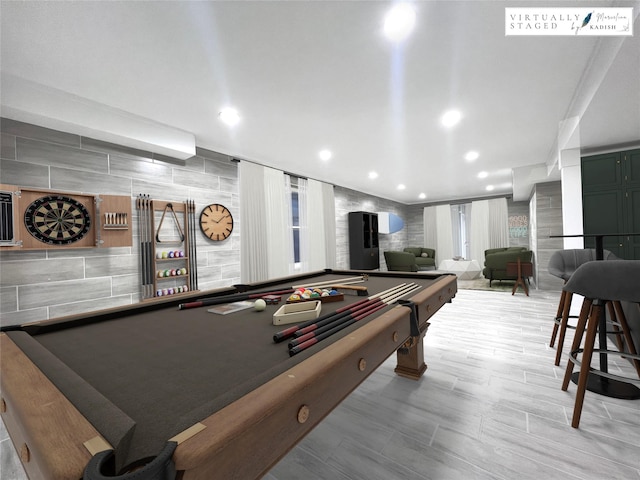 rec room featuring pool table