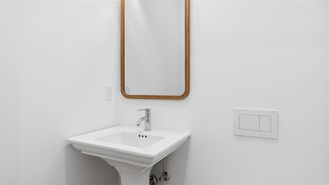 bathroom with sink