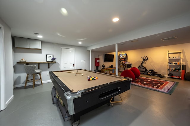 recreation room with pool table