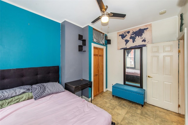 bedroom with crown molding and ceiling fan