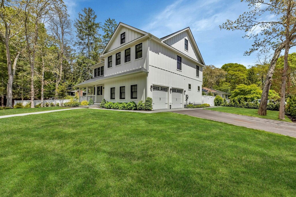 18 Sea Gate Ave, Westhampton, NY 11977 - photo 1