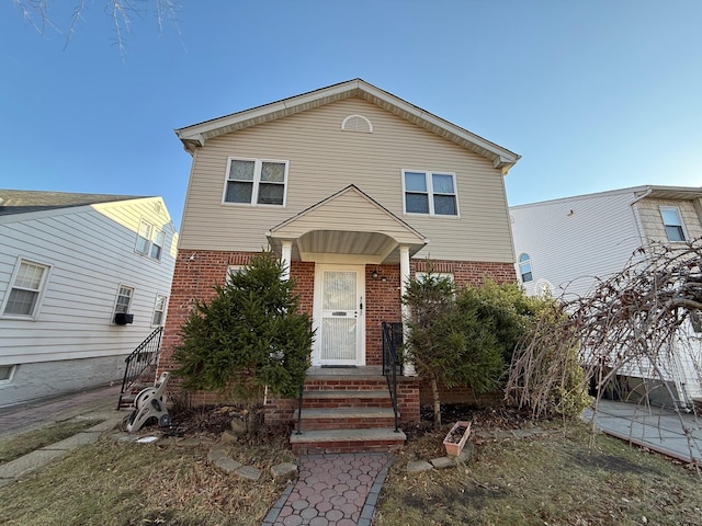 view of front of house