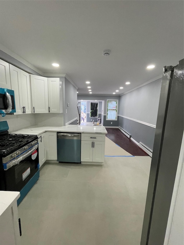 kitchen featuring a baseboard radiator, white cabinets, kitchen peninsula, stainless steel appliances, and crown molding