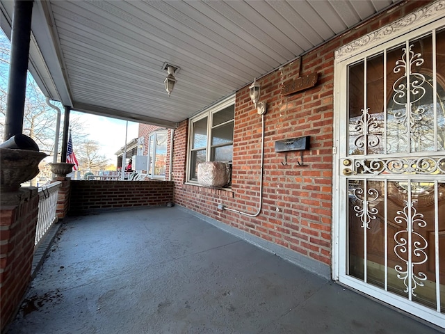 view of patio featuring covered porch