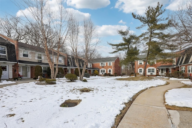 view of home's community featuring a residential view