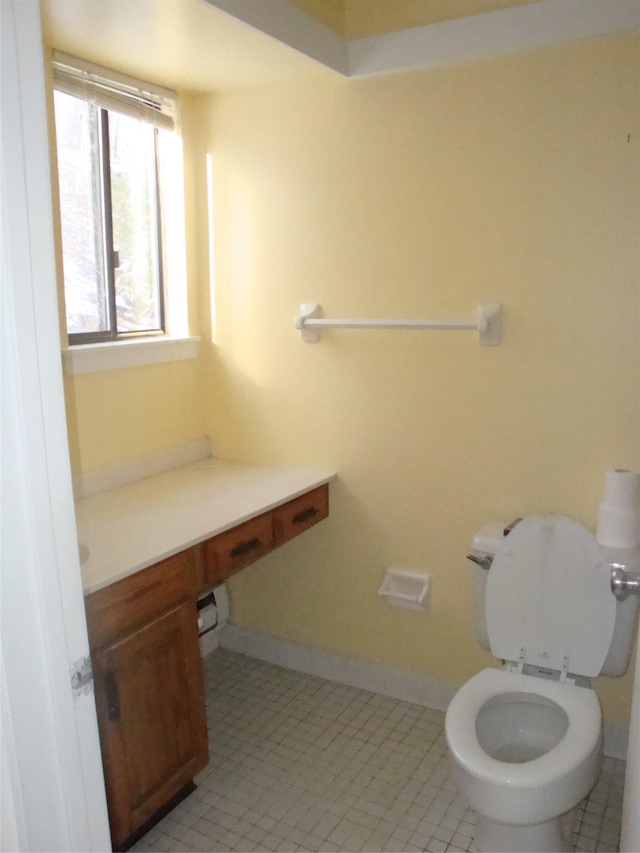 bathroom featuring toilet