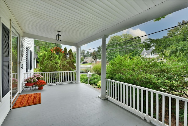 view of patio / terrace featuring covered porch