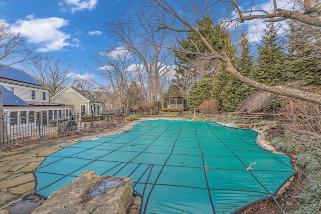 view of swimming pool