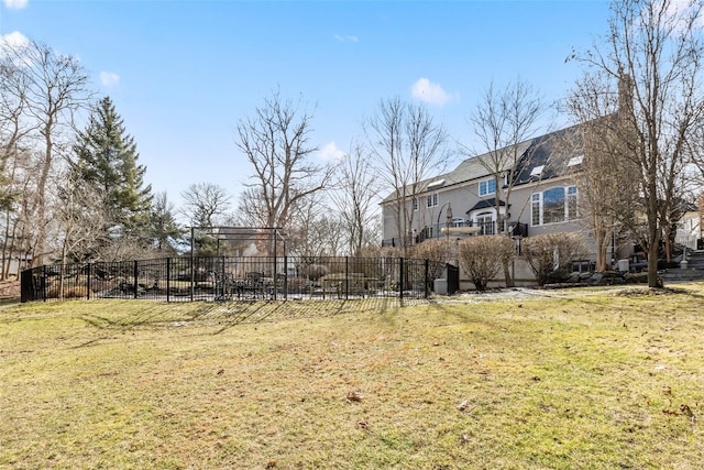 view of yard featuring fence