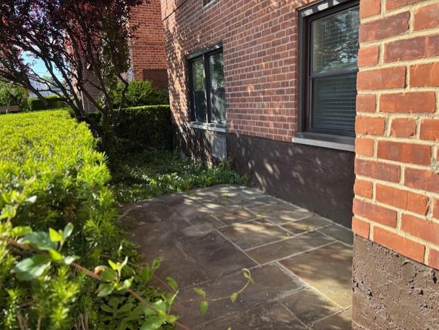 1015 Old Post Rd Unit Mm, Mamaroneck, NY 10543 - view of patio