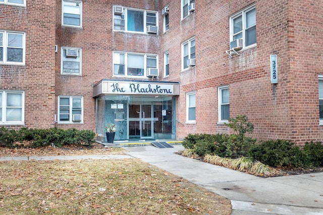 3725 Henry Hudson Pkwy Unit 6D, Bronx, NY 10463 - view of property with cooling unit