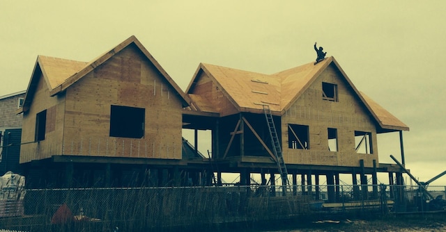 49 Bayview Ave W, Lindenhurst, NY 11757 - back of house