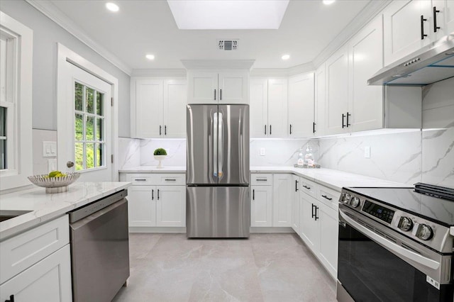 8 Fairway Pl, Cold Spring Harbor, NY 11724 - kitchen featuring stainless steel appliances, under cabinet range hood, light marble finish floors, recessed lighting, and white cabinetry