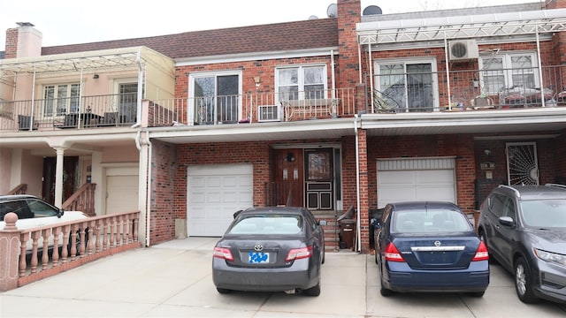 view of townhome / multi-family property