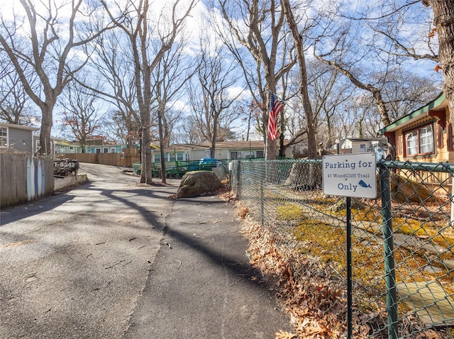 47 Woodcliff Trl, Baiting Hollow, NY 11933 - view of road