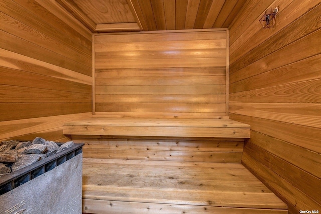 view of sauna / steam room