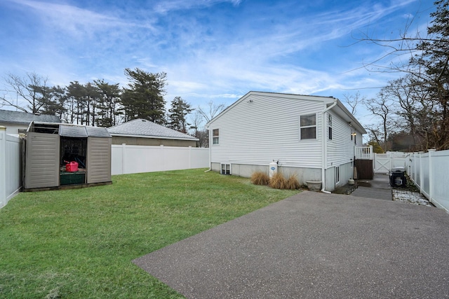 view of side of property with a lawn