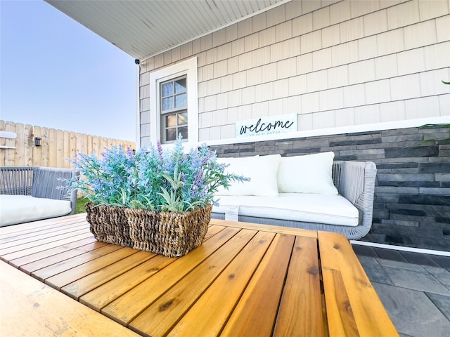 balcony featuring outdoor lounge area