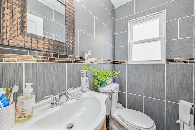 11040 160th St, Jamaica, NY 11433 - photo 13