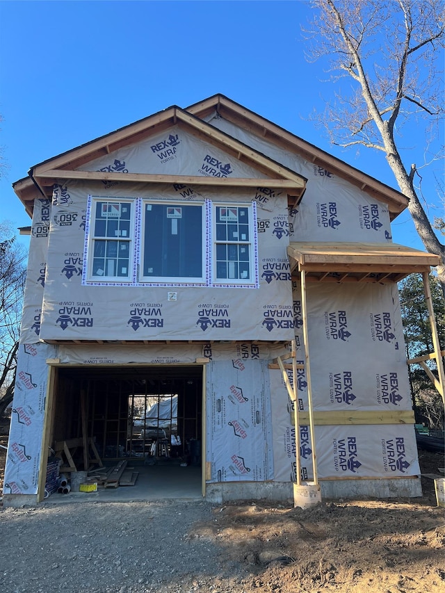 view of front of home featuring a garage