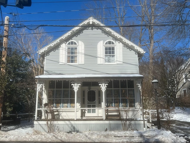 view of front of house