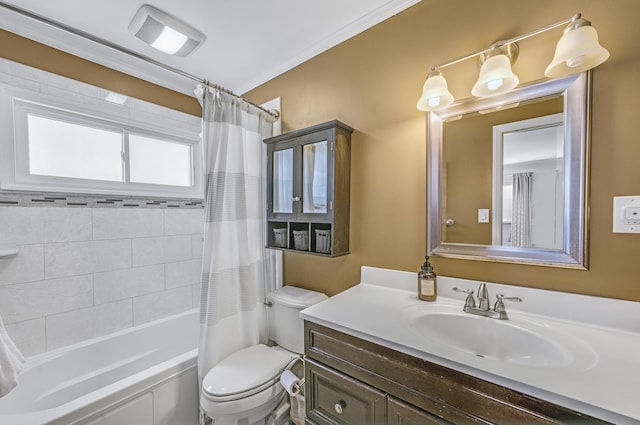 full bathroom featuring shower / bathtub combination with curtain, vanity, crown molding, and toilet