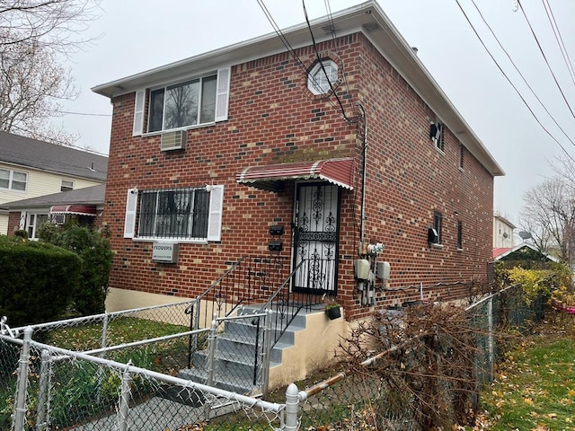 view of front of house