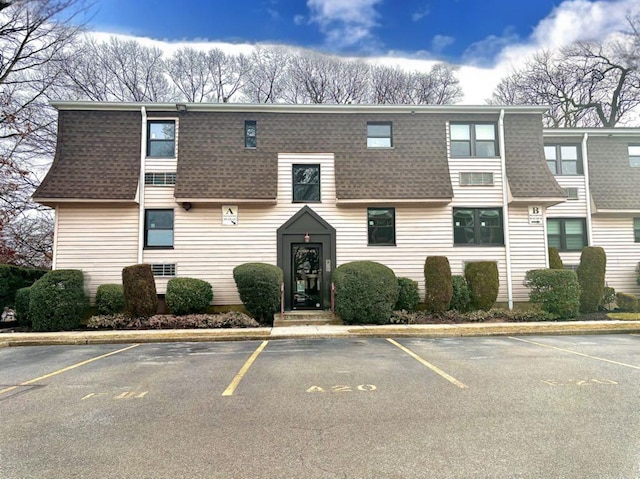 view of building exterior