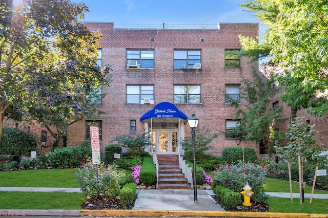 90 Schenck Ave Unit 2K, Great Neck, NY 11021