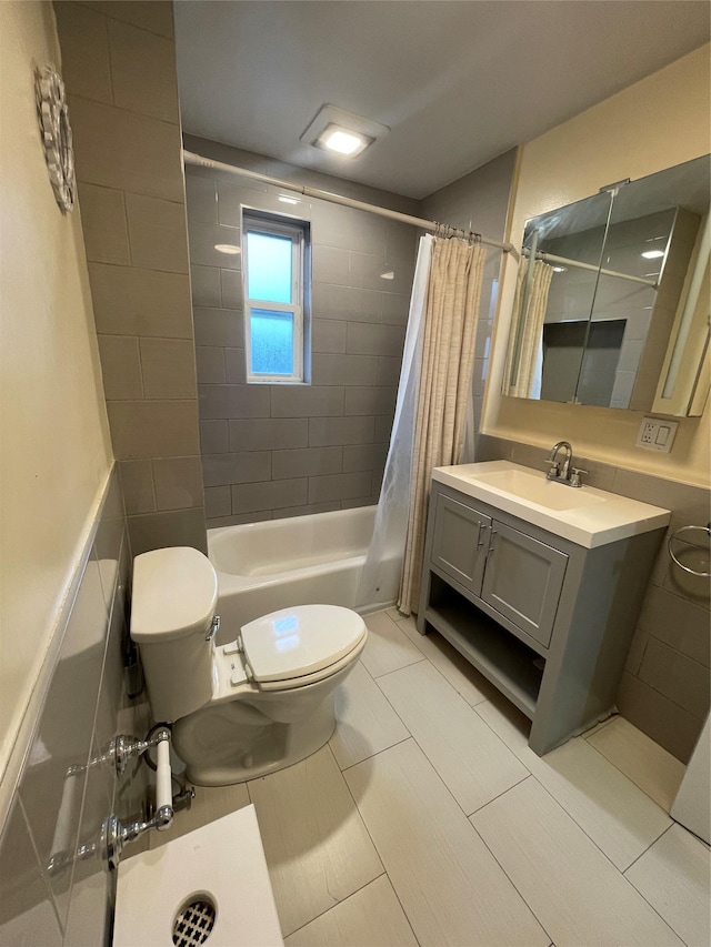 64-18 84th Pl, Middle Village, NY 11379 - bathroom featuring toilet, shower / tub combo with curtain, and vanity
