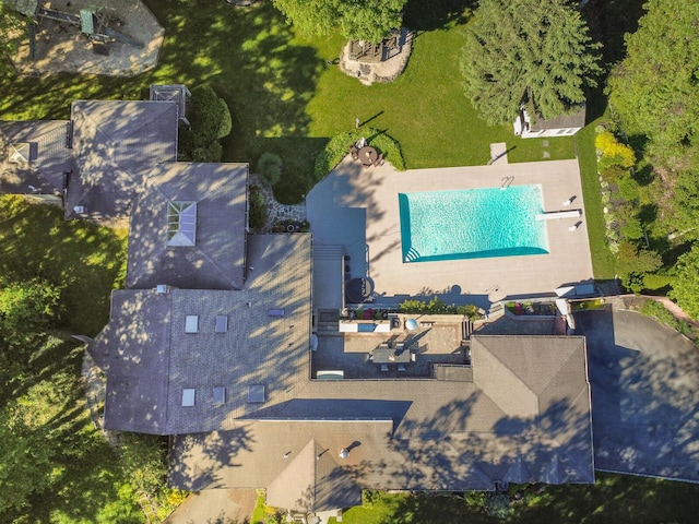 121 Laurel Ln, Laurel Hollow, NY 11791 - bird's eye view of a pool area