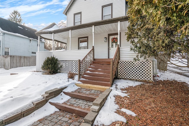 view of front of home featuring a porch