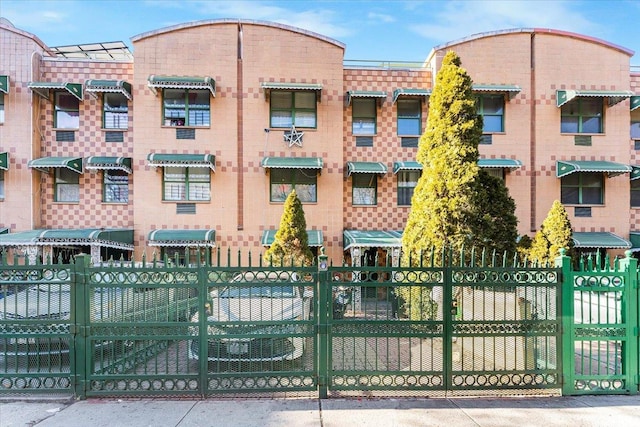1475 Crotona Pl, Bronx, NY 10456 - view of property