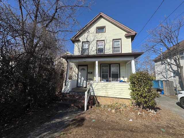 view of front of home with covered porch