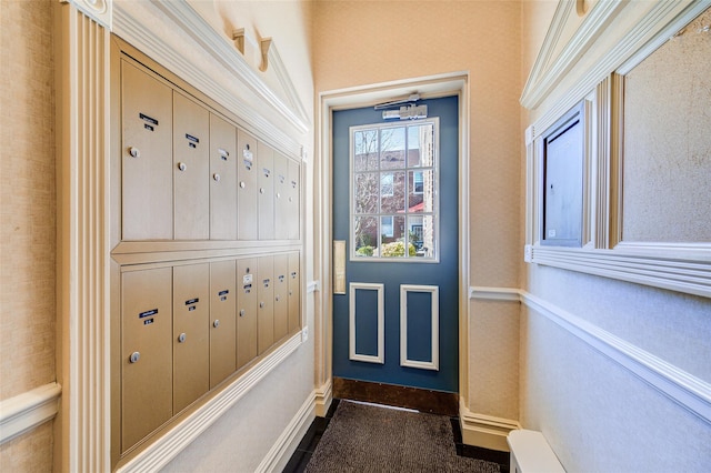 15 Bryant Cres Unit 1K, White Plains, NY 10605 - entryway with a mail area