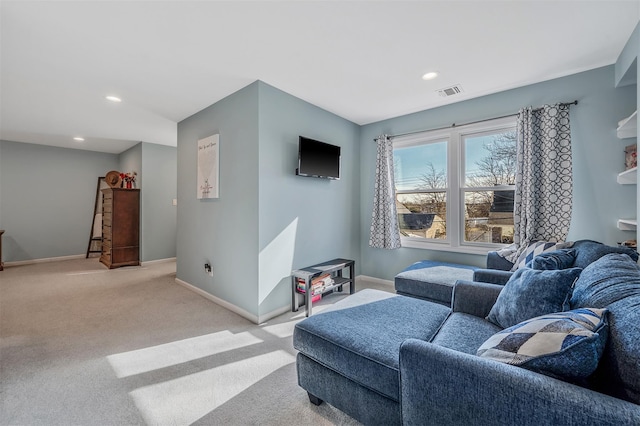 living room featuring light carpet, baseboards, visible vents, and recessed lighting