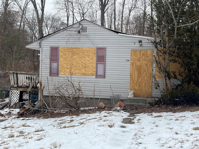 view of front of property