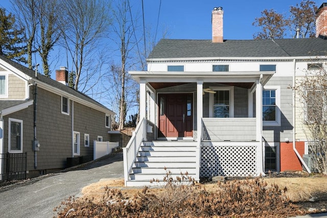 bungalow-style home with covered porch