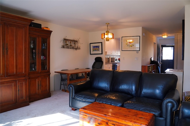 334 Central Park Ave Unit H8, Scarsdale, NY 10583 - living room featuring light colored carpet