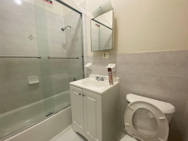 875 Elsmere Pl, Bronx, NY 10460 - photo 5