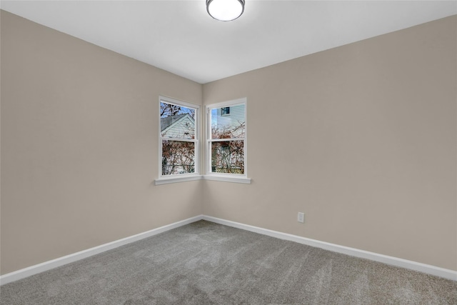 view of carpeted spare room