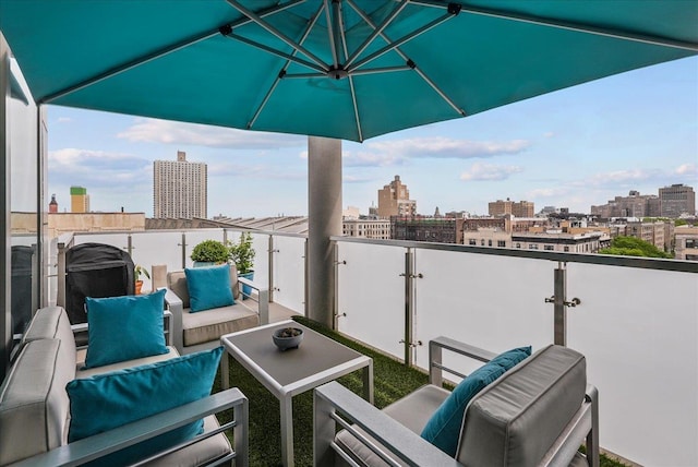 balcony featuring an outdoor living space