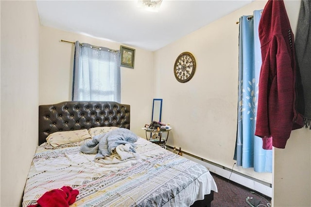 bedroom featuring carpet floors