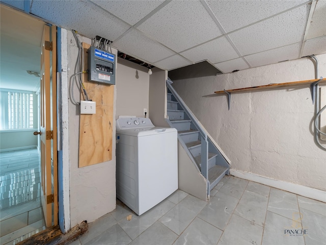 laundry room with washer / clothes dryer